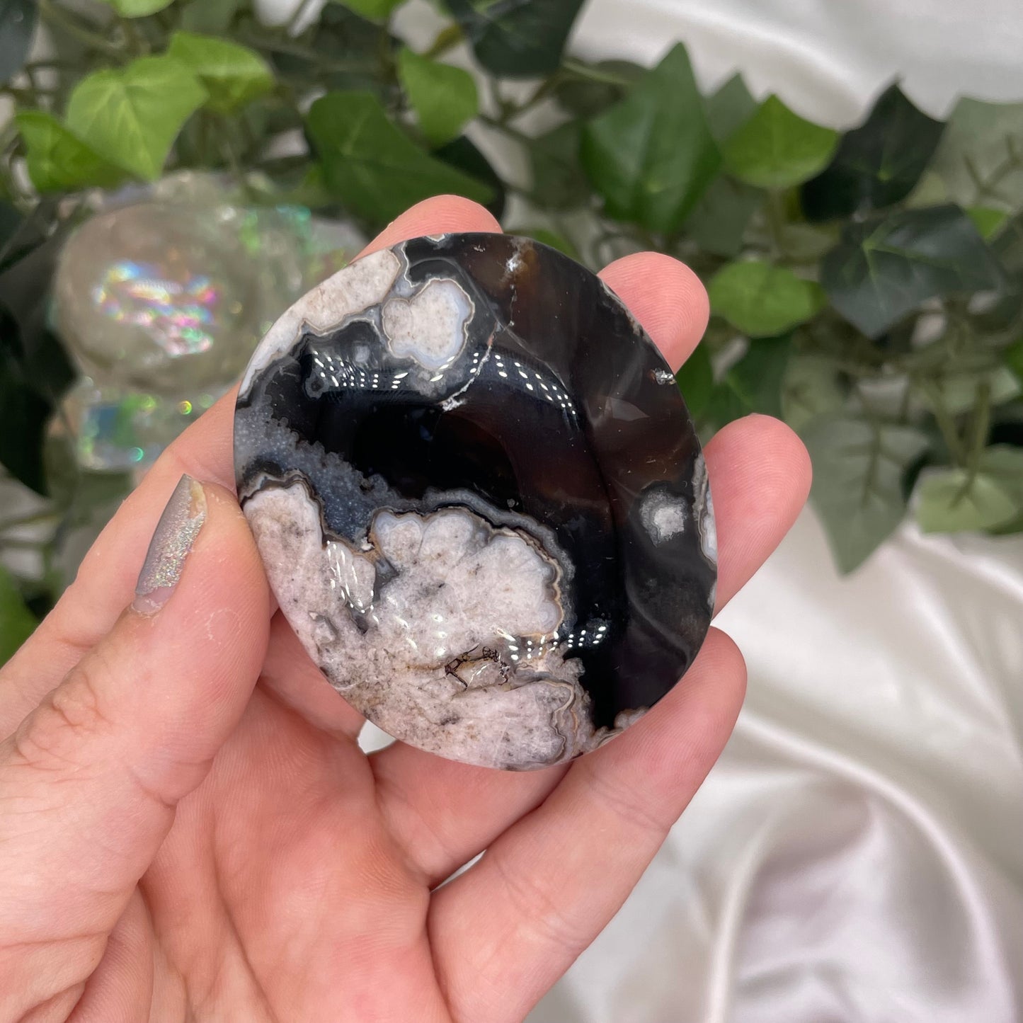 Black Flower Agate Palmstone