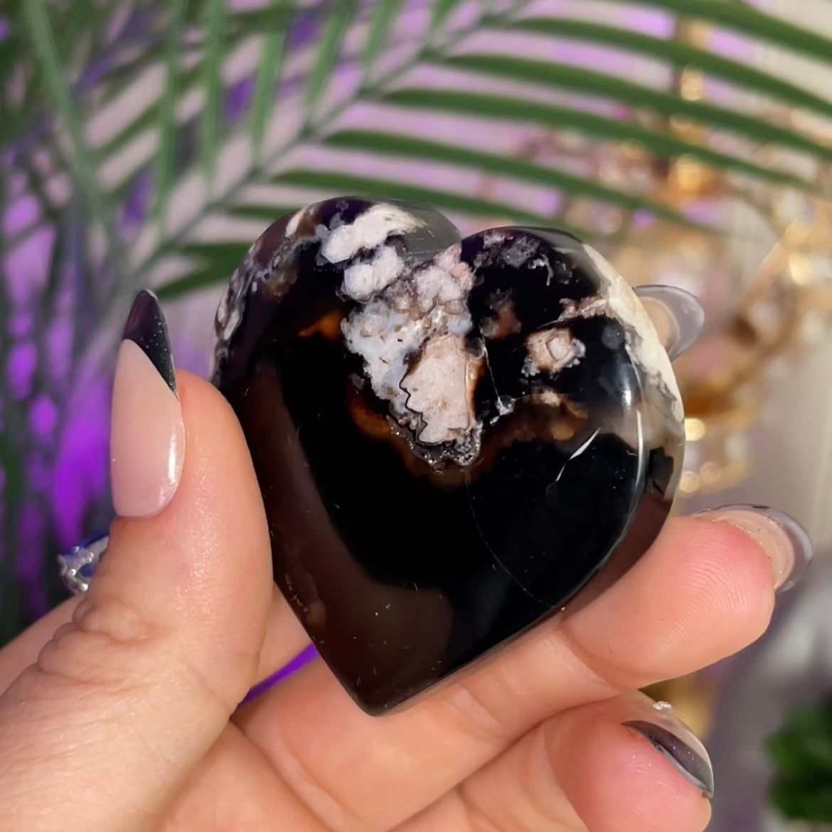 Black Flower Agate Heart