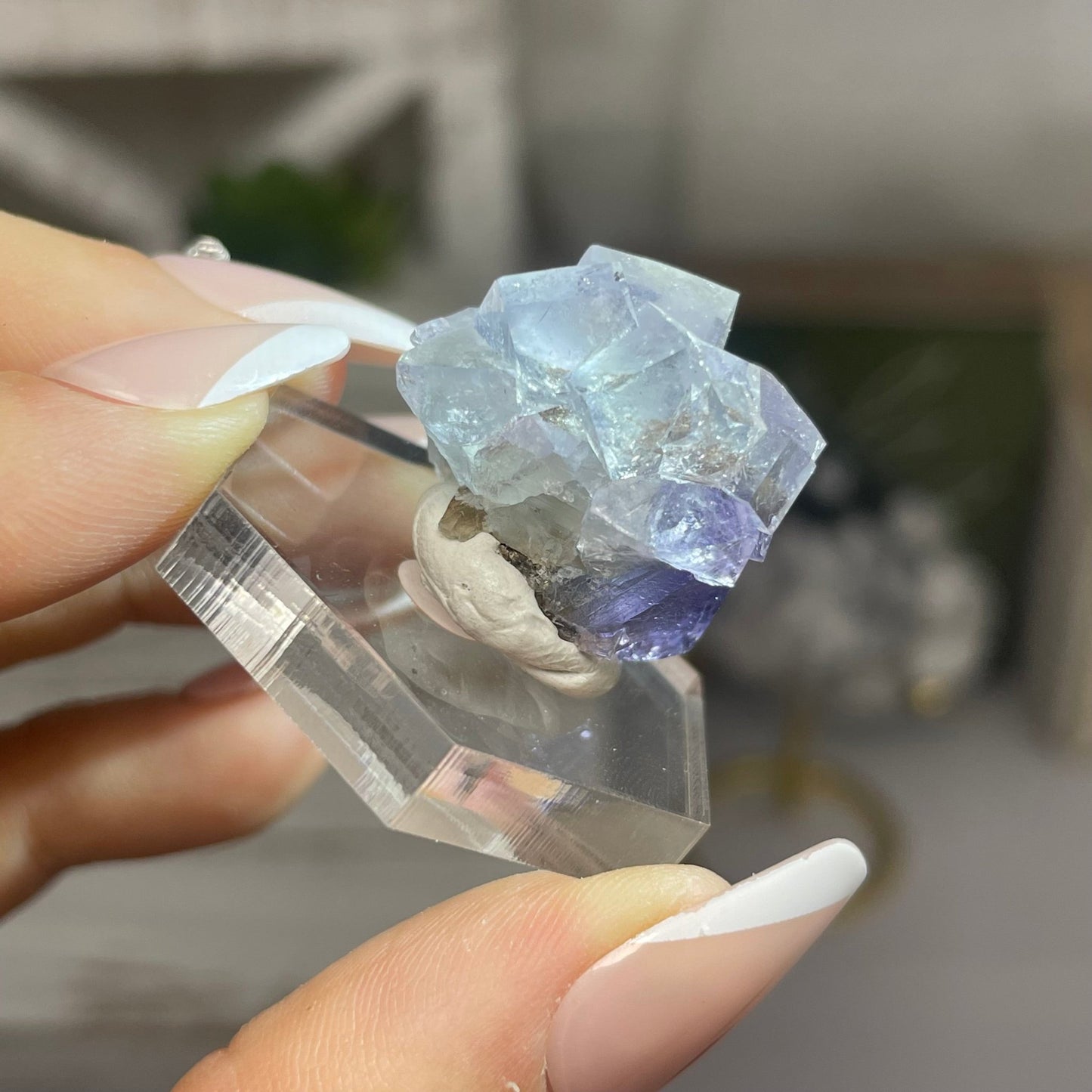 UV Reactive YGX Fluorite - Jayde and Jewels