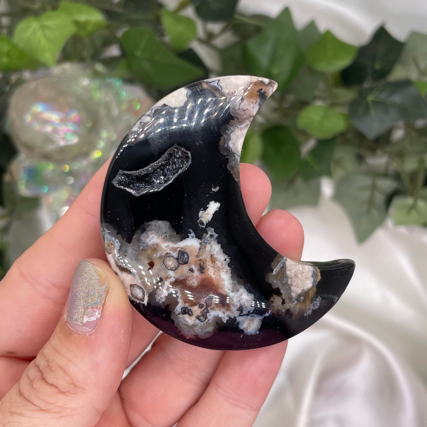 Black Flower Agate Moon