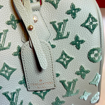 Ella Speedy Bag *Discounted*