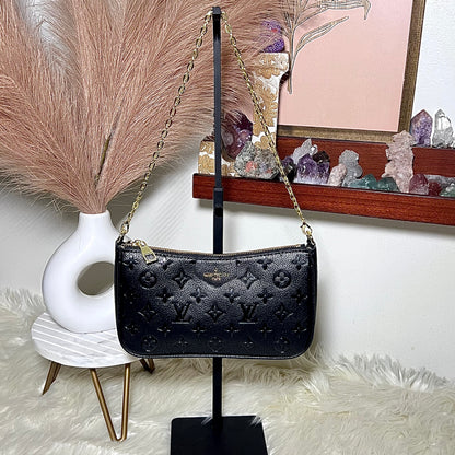 LU small black bag