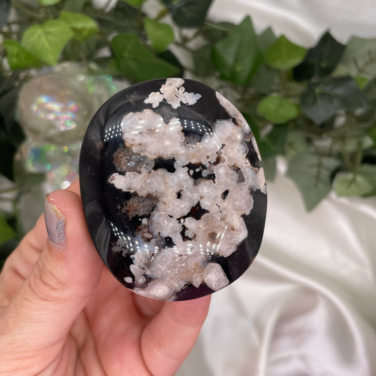 Black Flower Agate Palmstone