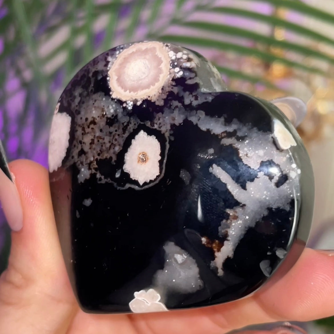 Black Flower Agate Heart