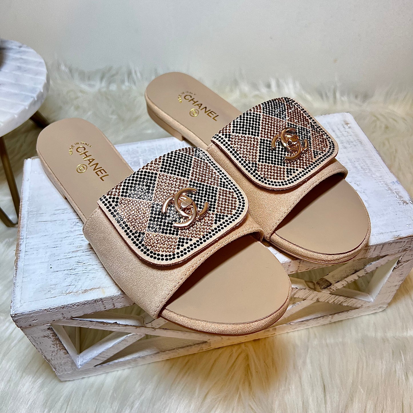 Chelly Sandals size 8