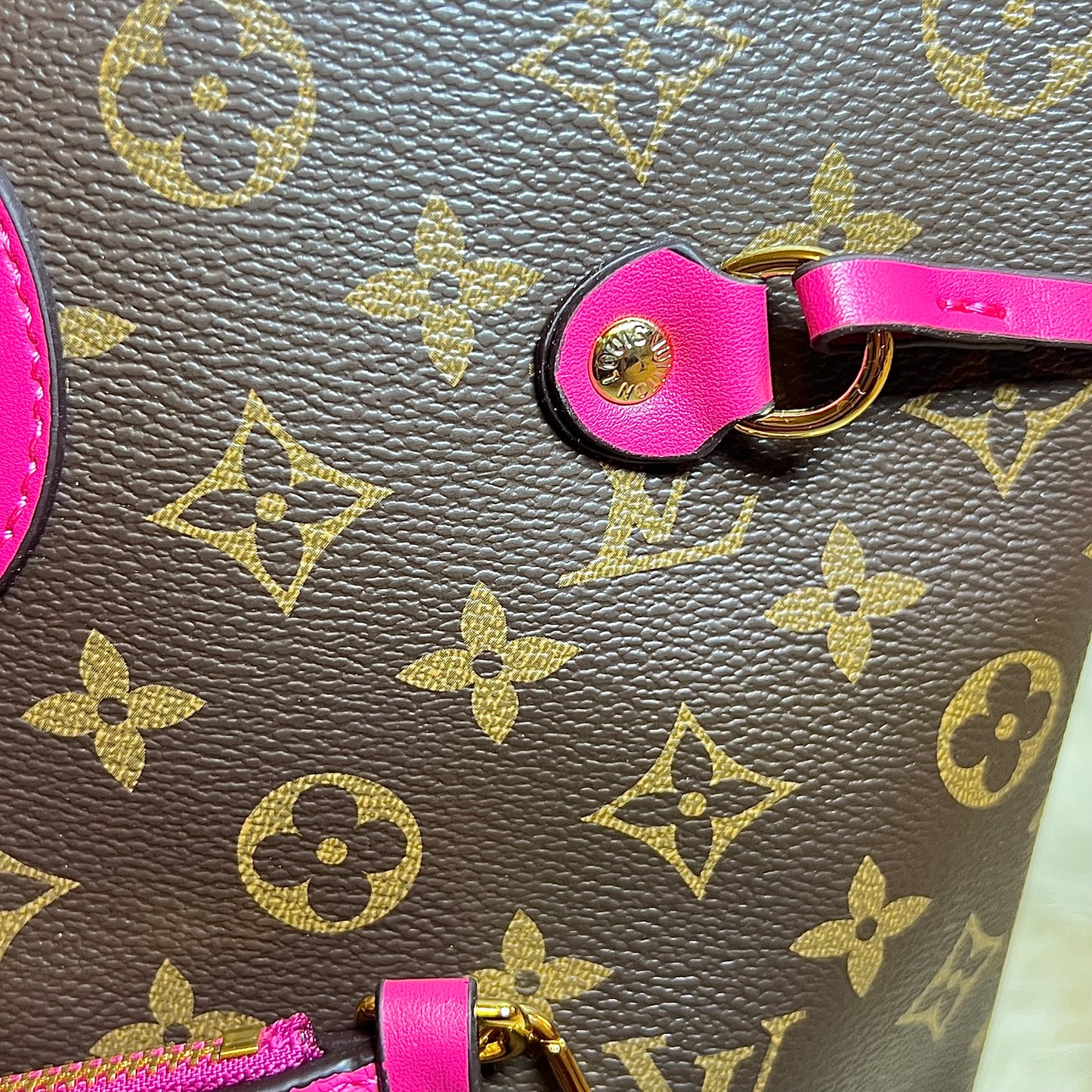 LU Big Reversable Bag & Wristlet