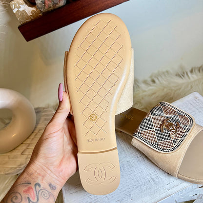 Chelly Sandals size 8
