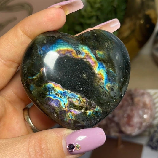 Flashy Labradorite Heart - Jayde and Jewels