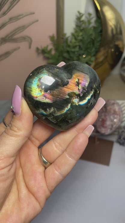 Flashy Labradorite Heart